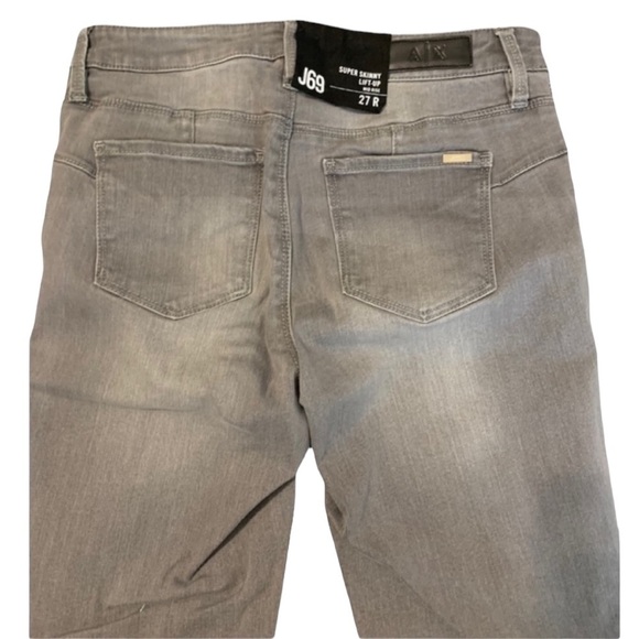 NWT ARMANI EXCHANGE Mid Rise Super Skinny Lift Up Jeans - Size 27 - Picture 6 of 12